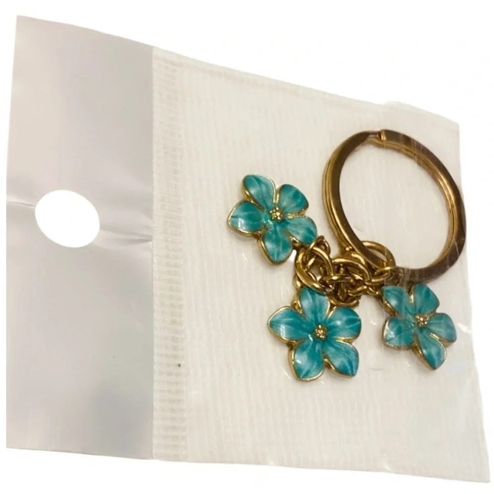 Bag Teal Enamel Keychain Charm Key Holder 3 Cherry Blossoms NIB Never Opened - Picture 4 of 8